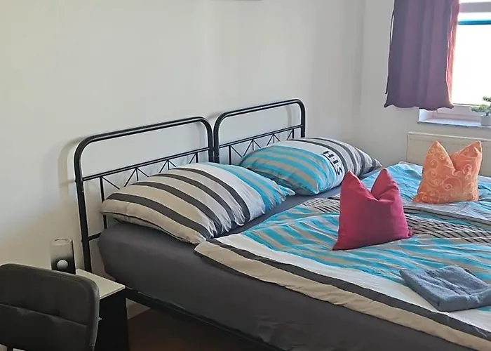 Flex Aparts - Grosse, Moeblierte In Mit 2 Zimmern Appartement Zwickau