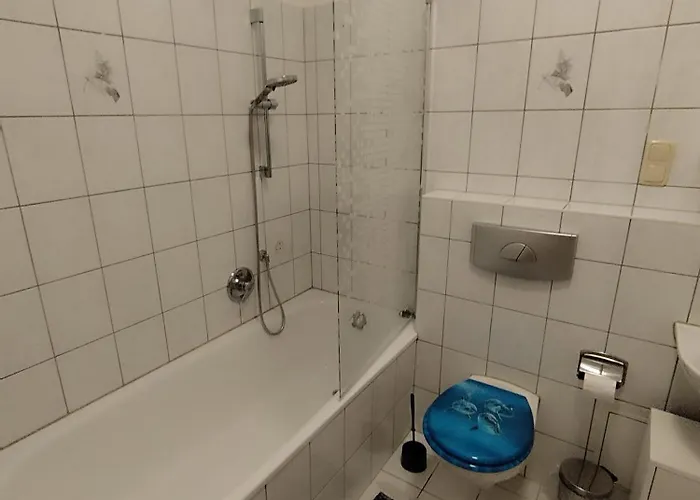 Appartement Flex Aparts - Grosse, Moeblierte In Mit 2 Zimmern